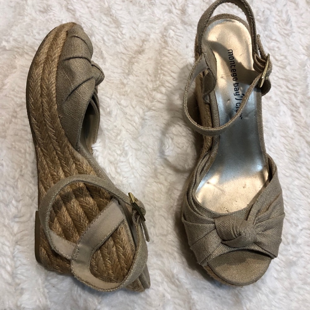 3 pairs of adorable wedges - Picture 4 of 5